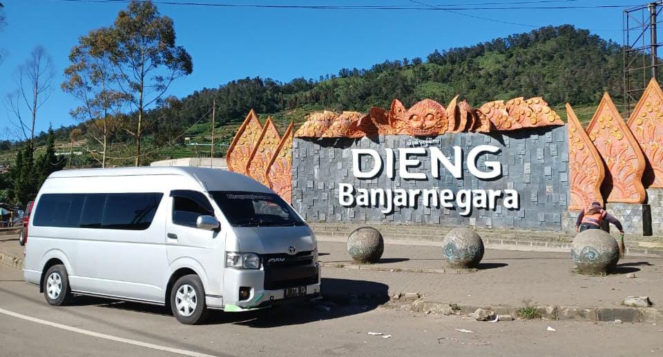 sewa hiace jakarta murah